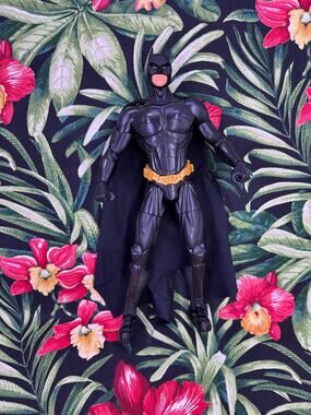 05 Mattel DC Batman Fabric Cape DC Comics 14" Action Figure